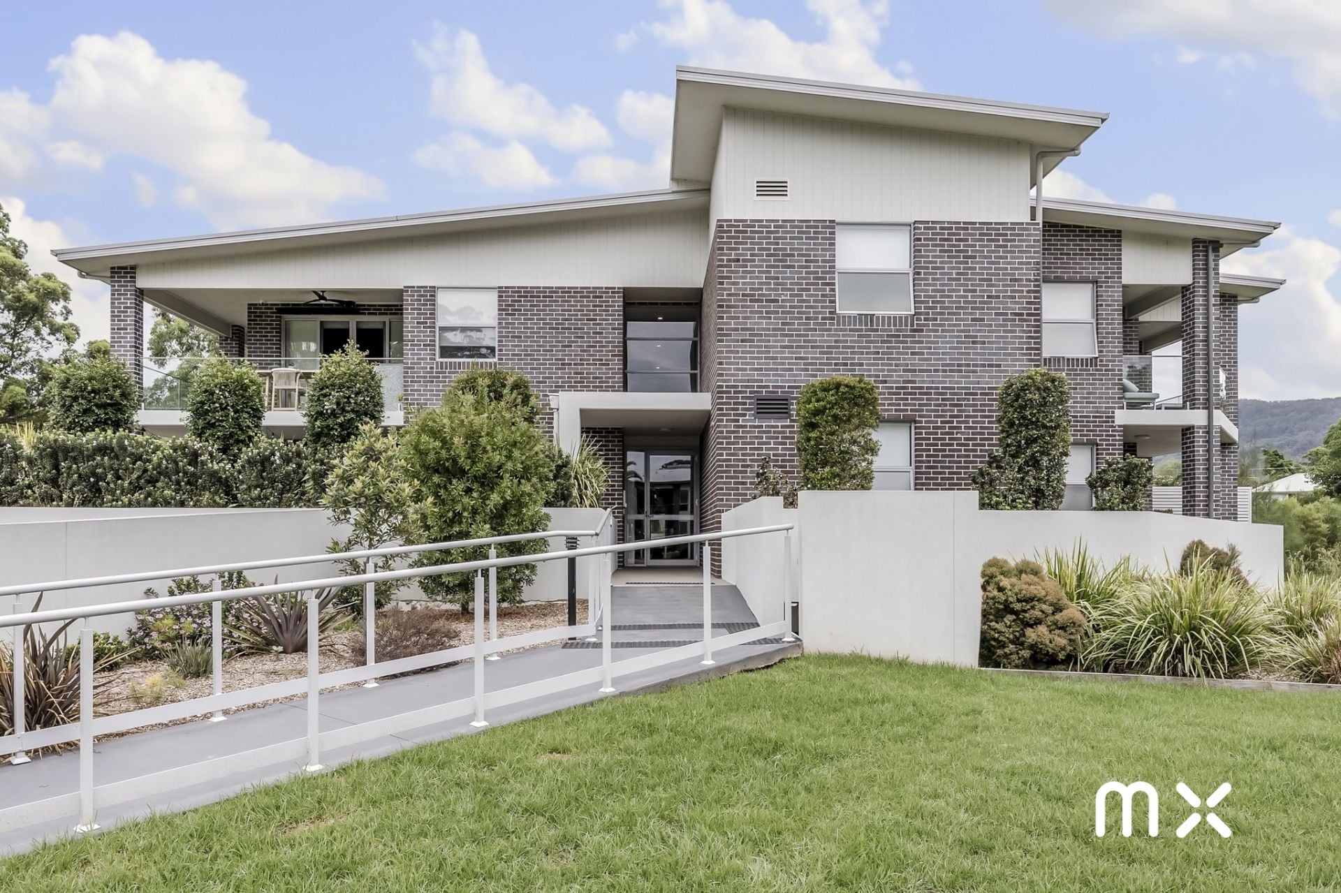 12/39B Angel Street, Corrimal - Image 1