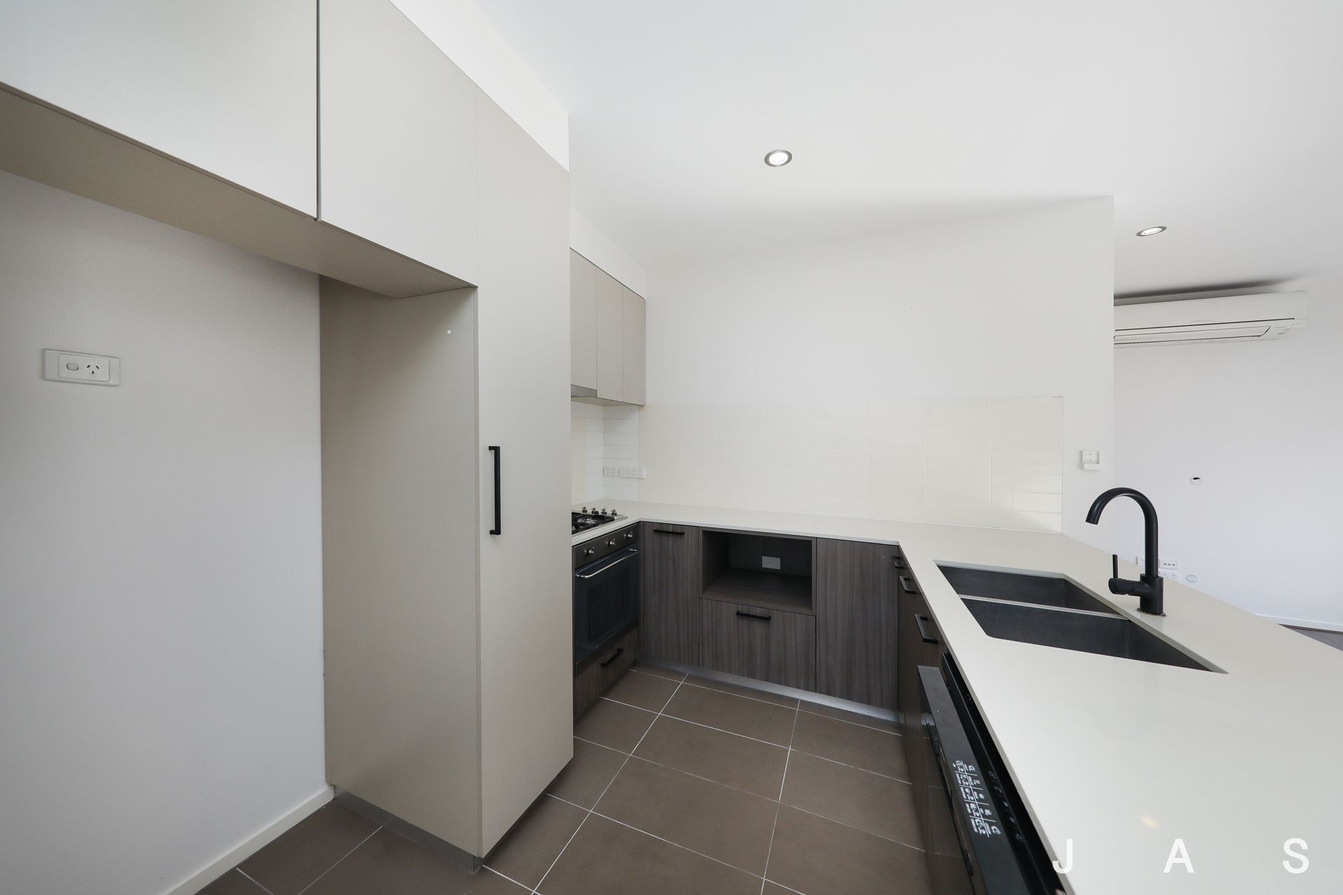 50 La Scala Avenue Maribyrnong VIC, Maribyrnong - Thumbnail 7