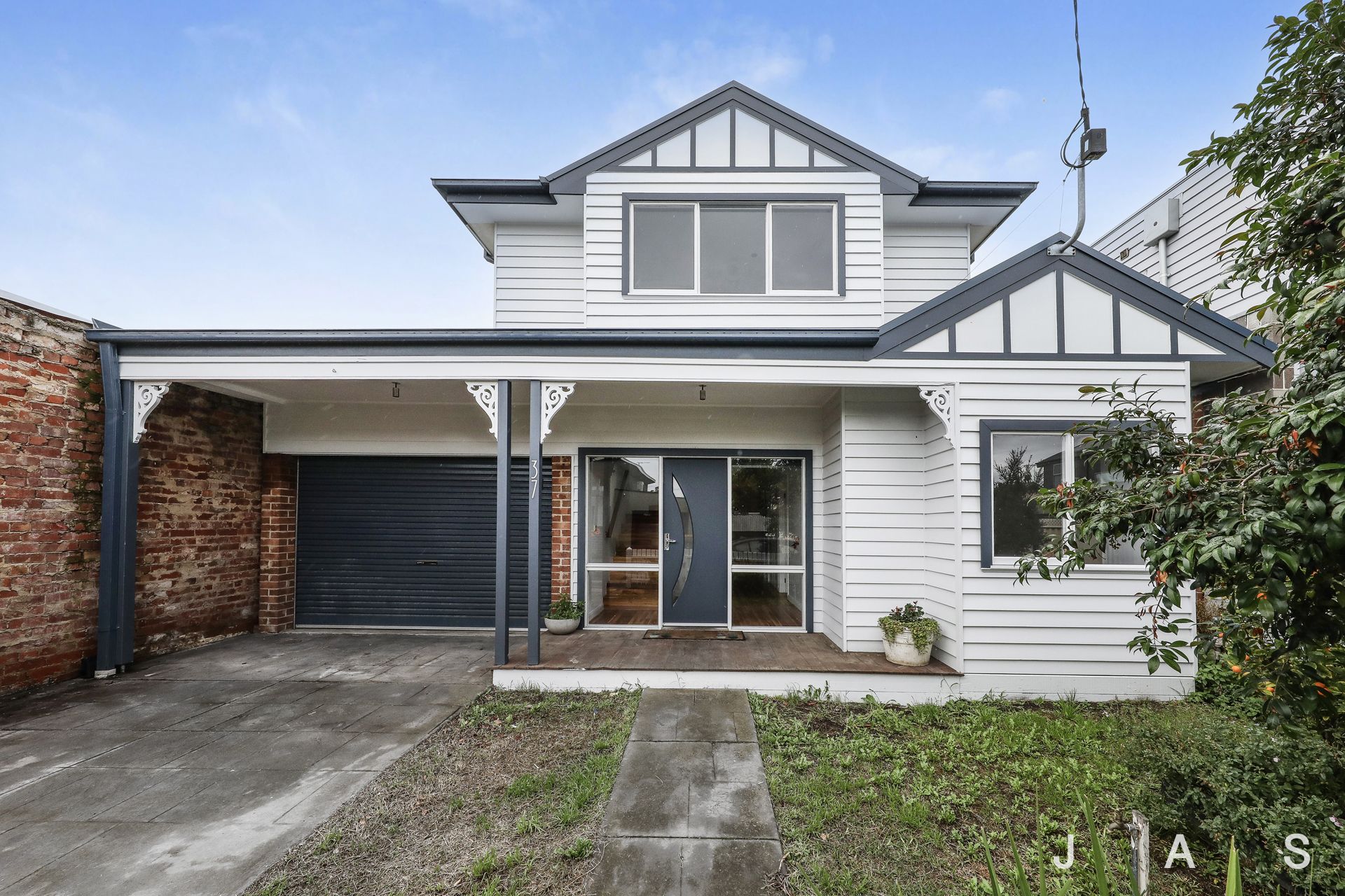37 Emma Street Seddon VIC, Seddon - Thumbnail 2