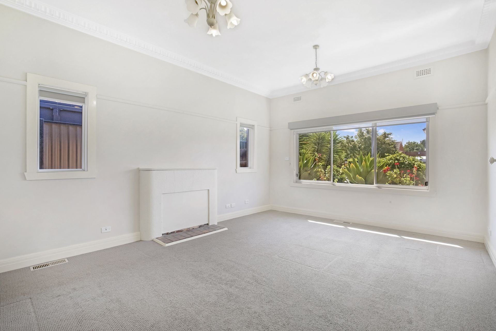 54 Royal Parade, Reservoir, Reservoir - Thumbnail 3