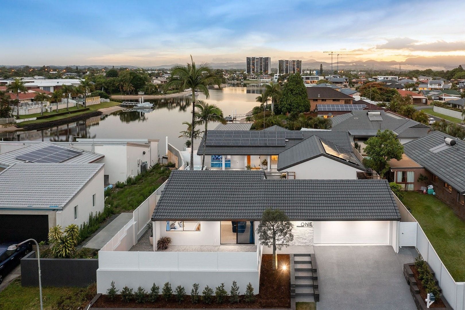 1 Rudd Street, Broadbeach Waters QLD 4218, Broadbeach Waters - Image 1