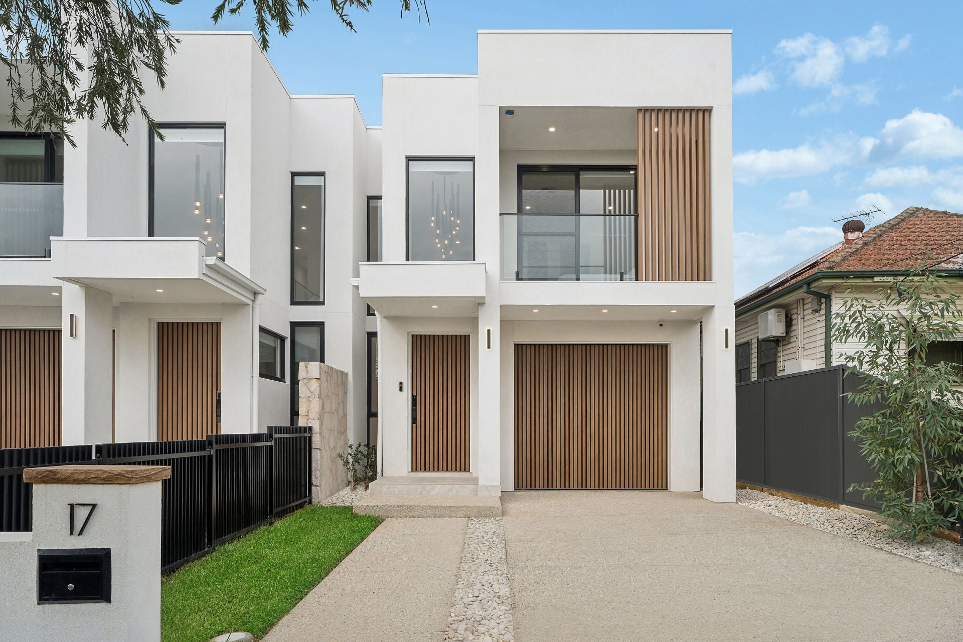 17 Oxford Street, Smithfield, Smithfield - Image 1