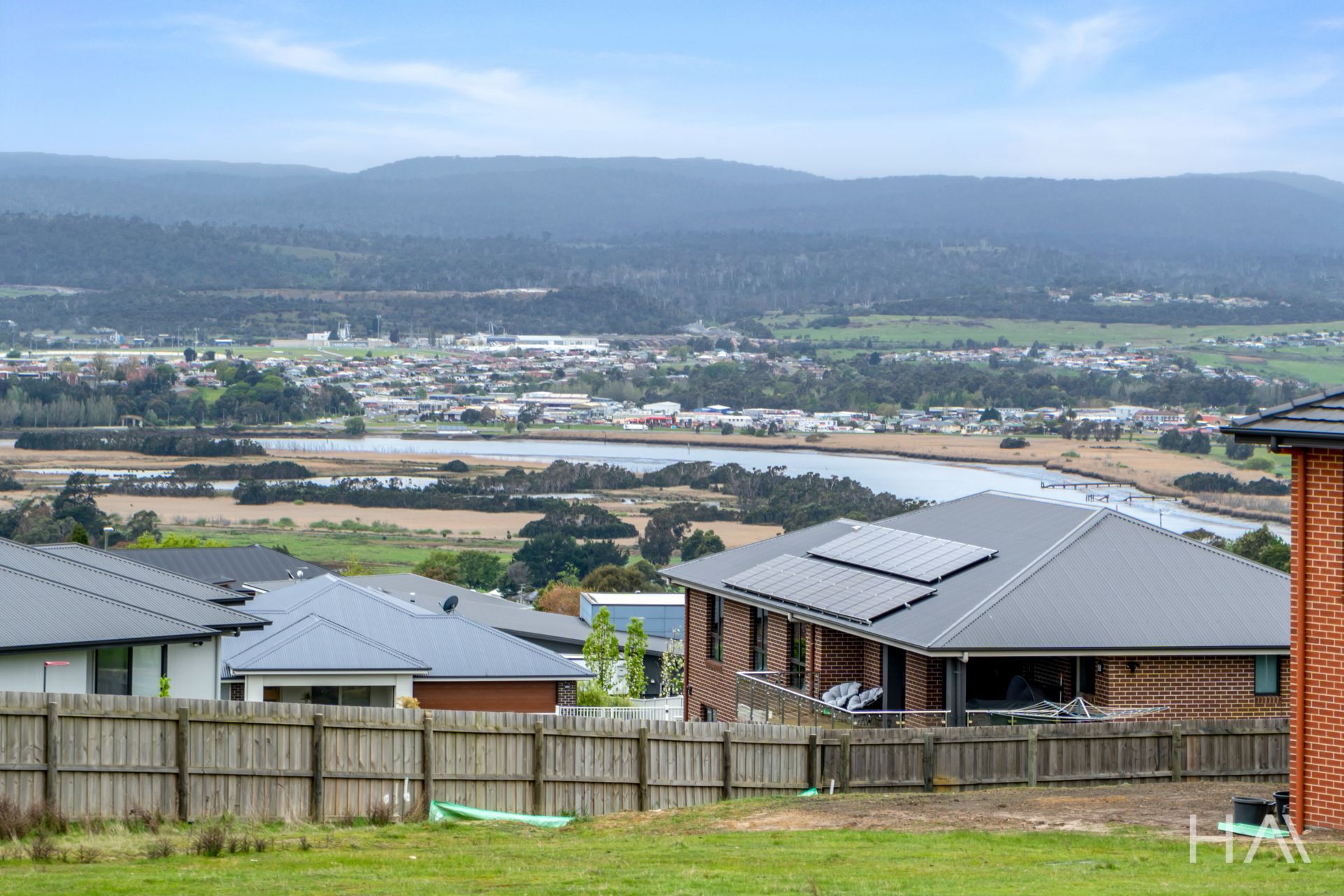11 Sheraton Close Riverside, Riverside - Thumbnail 4