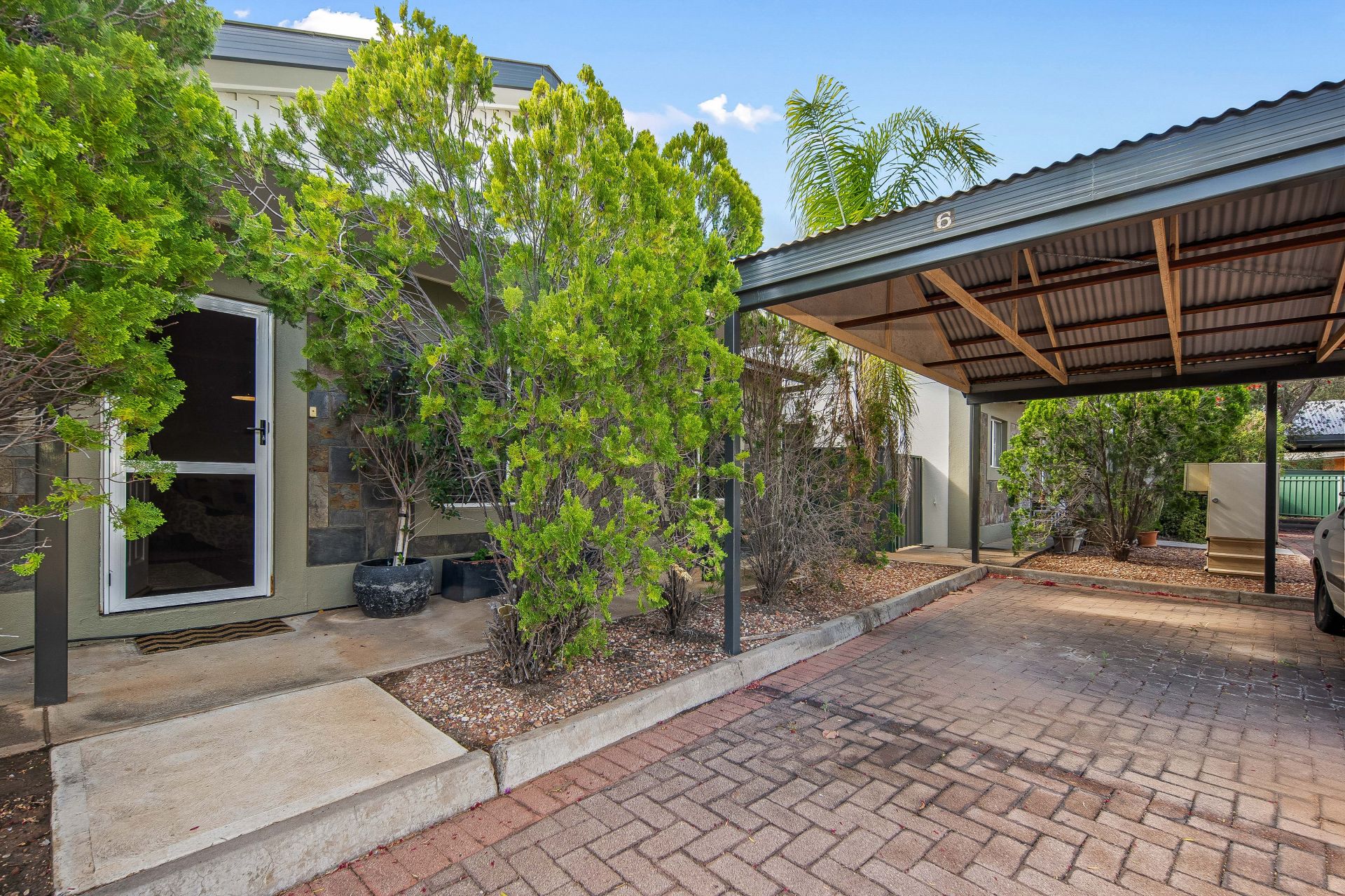 6/111 Cromwell Drive Desert Springs NT, Desert Springs - Thumbnail 3