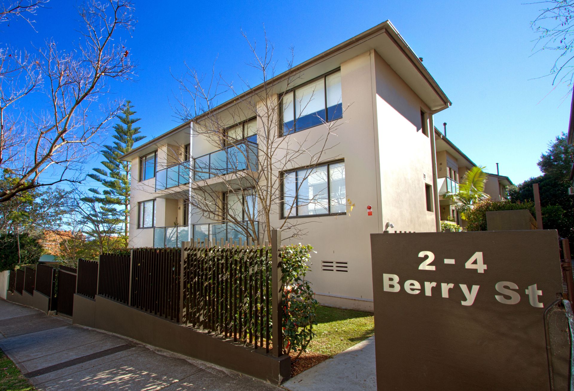6/2-4 Berry Street, North Sydney, North Sydney - Thumbnail 4