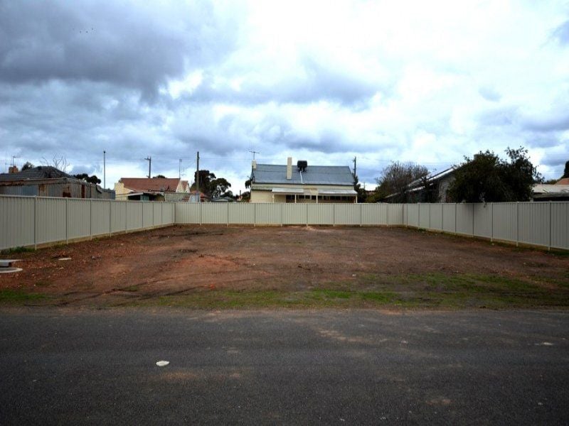 1/ Bullock Street Eaglehawk VIC, Eaglehawk - Thumbnail 3