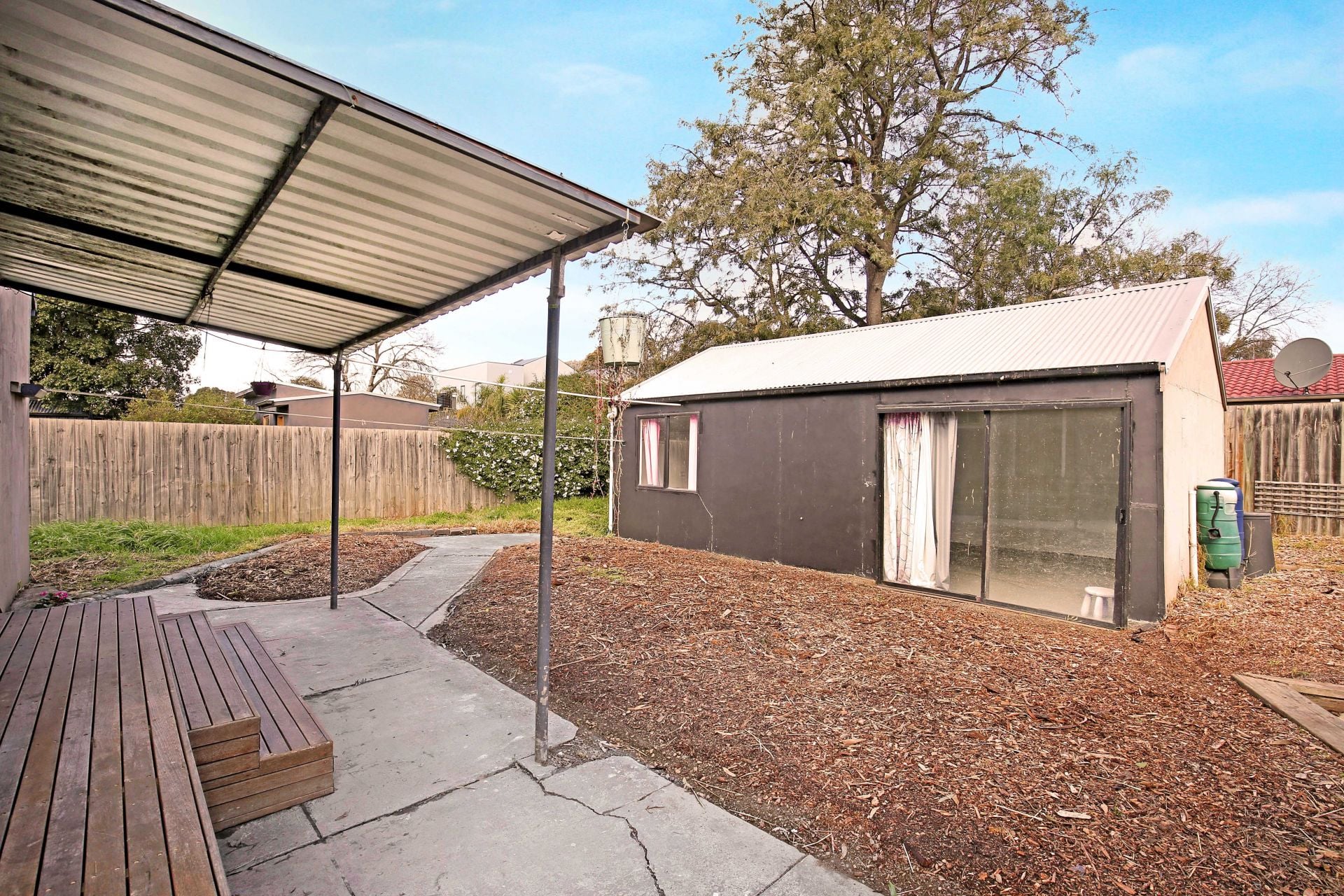 Beautifully Updated Three-Bedroom Family Home with Outdoor Studio!