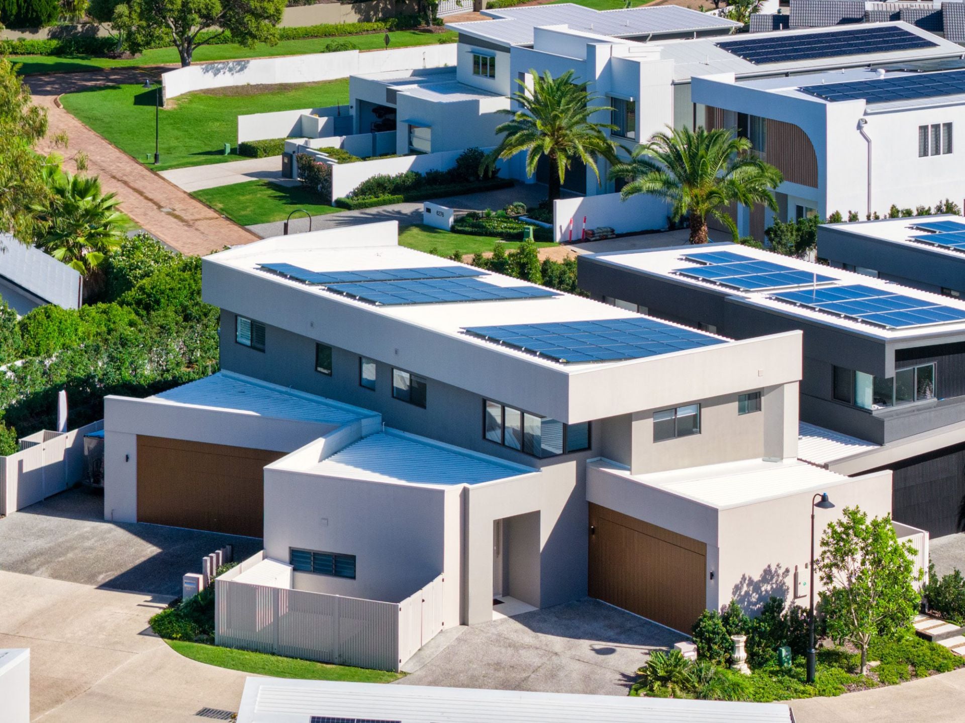 6301 Horizon Drive, Sanctuary Cove - Thumbnail 2