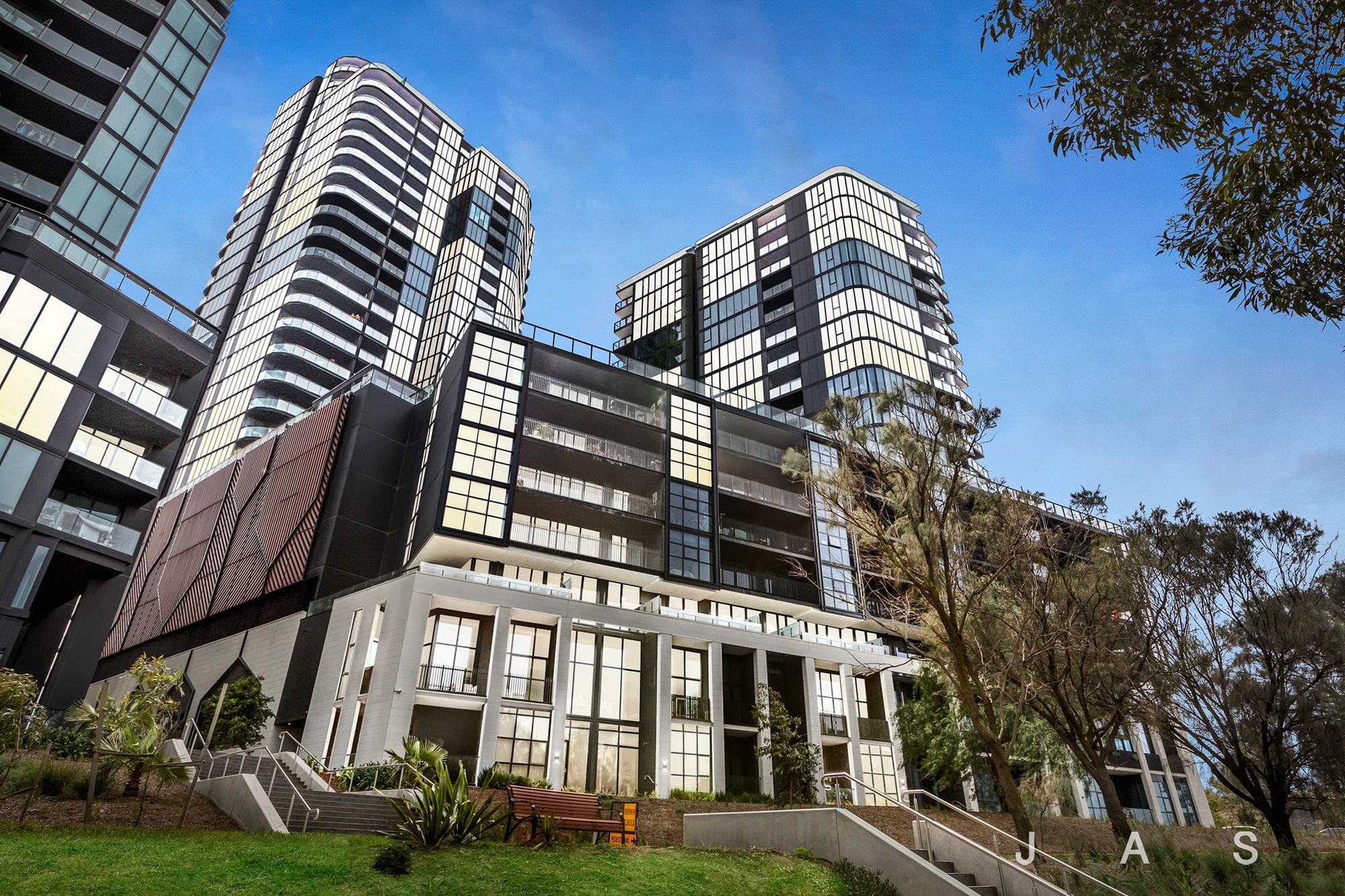 707/6 Joseph Road Footscray VIC, Footscray - Image 1