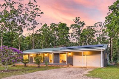 Coastal Acreage with Creek Frontage & Mountain Views