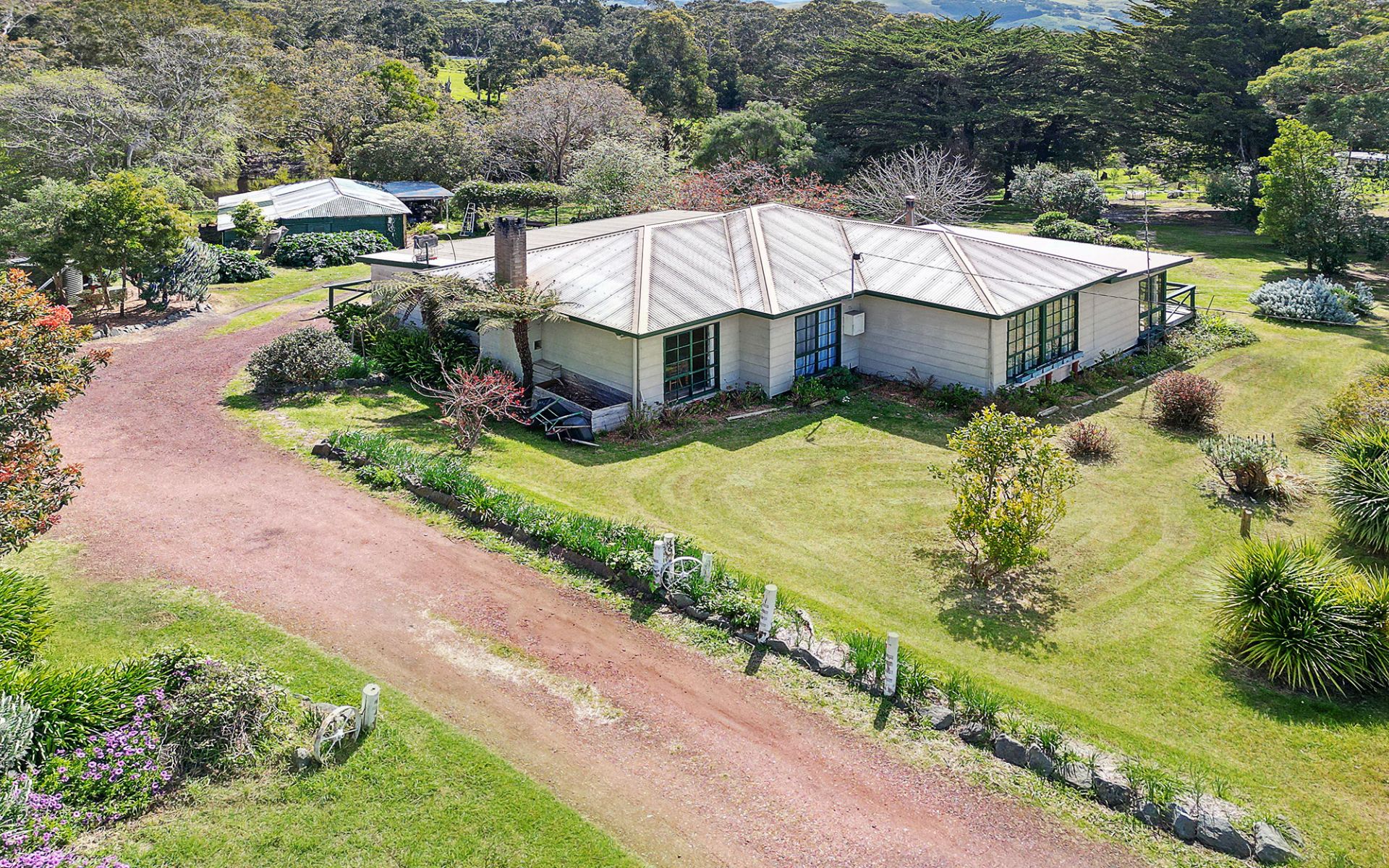 46 Ferrier Drive, Marengo - Thumbnail 3