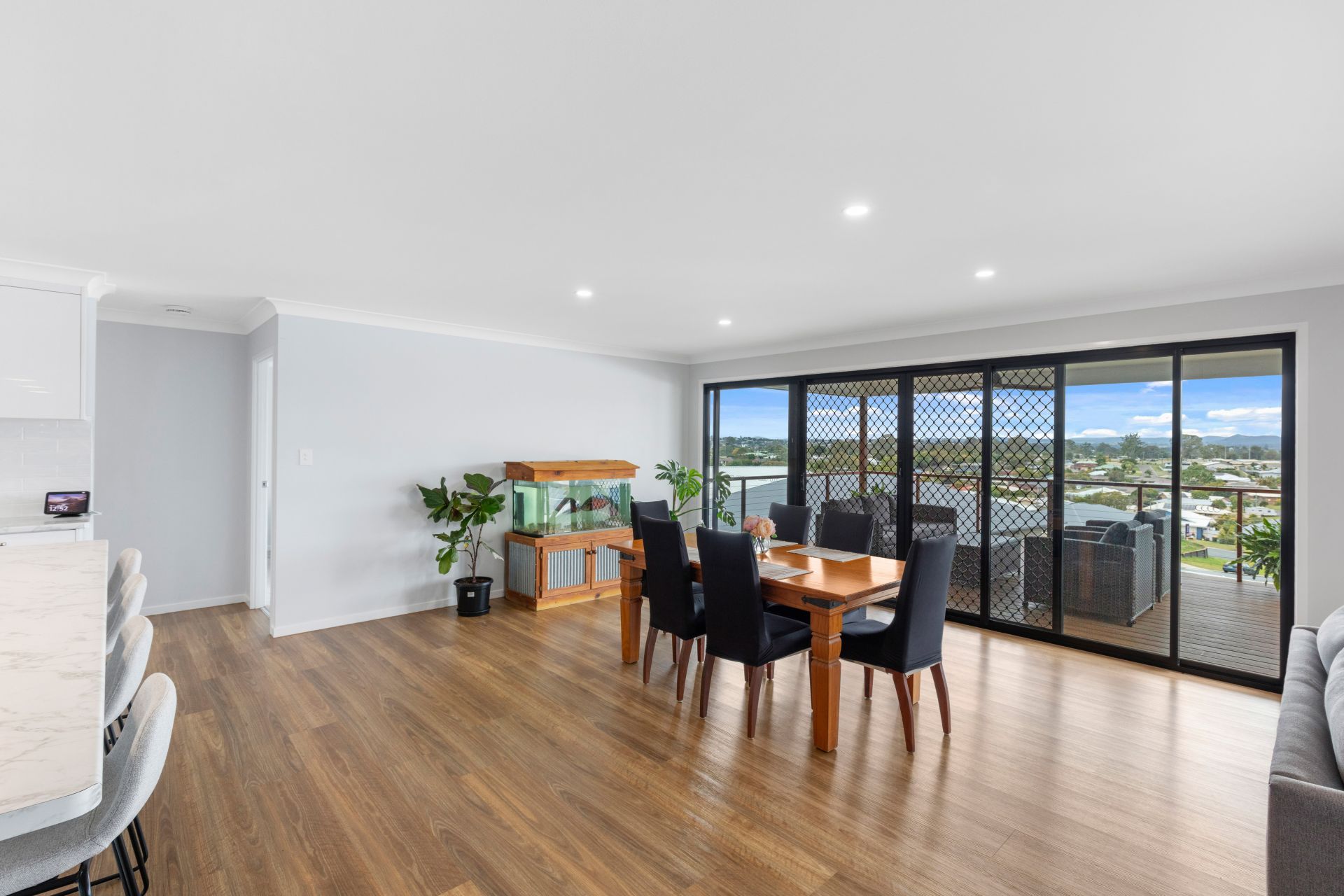 37 Furness Road, Southside - Thumbnail 2