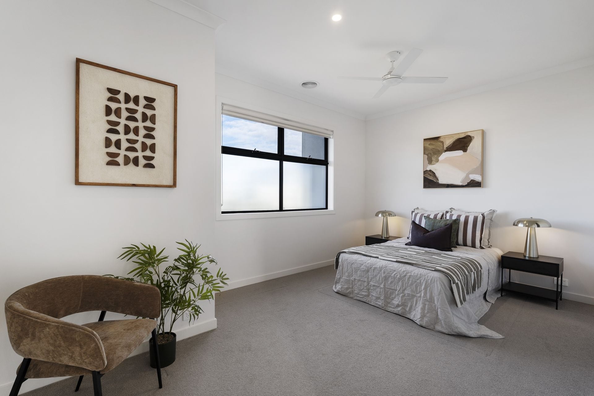 30 Surfers Crescent, Carrum Downs VIC, Carrum Downs - Thumbnail 2