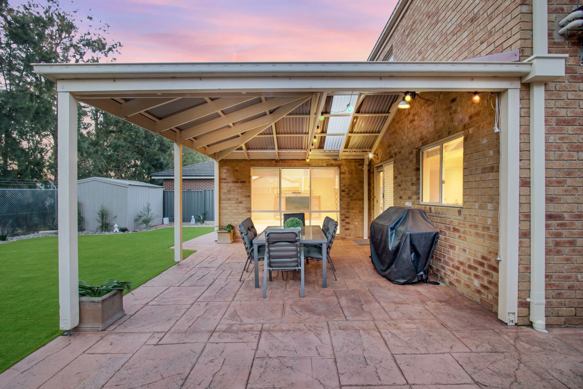 Display Home Standards
OFFERS CLOSE BY 21st OCTOBER @ 6PM (Unless Sold Prior)
