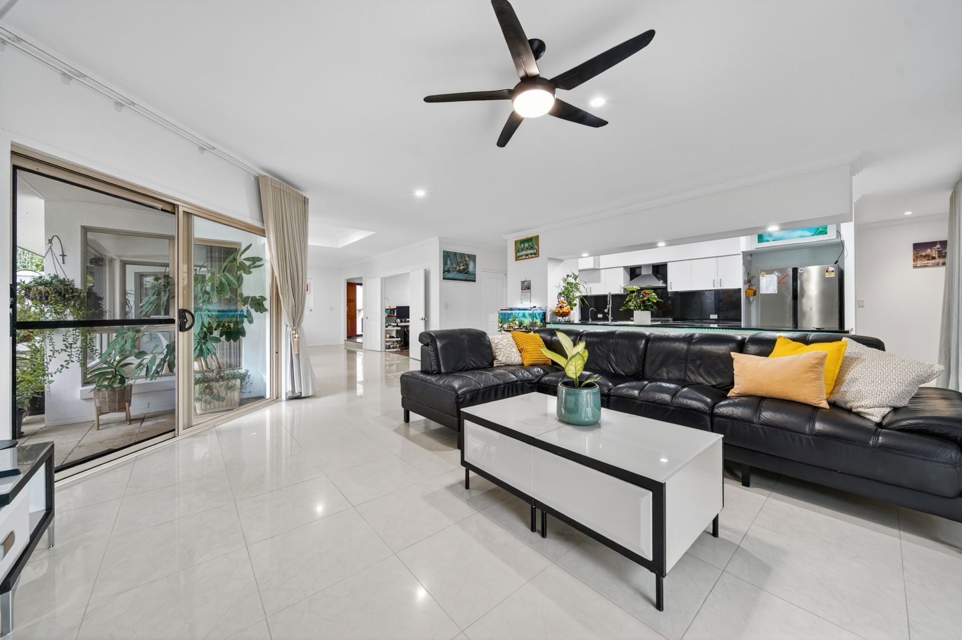 4 Fidelis Place, Coomera Waters QLD 4209, Coomera Waters - Thumbnail 4