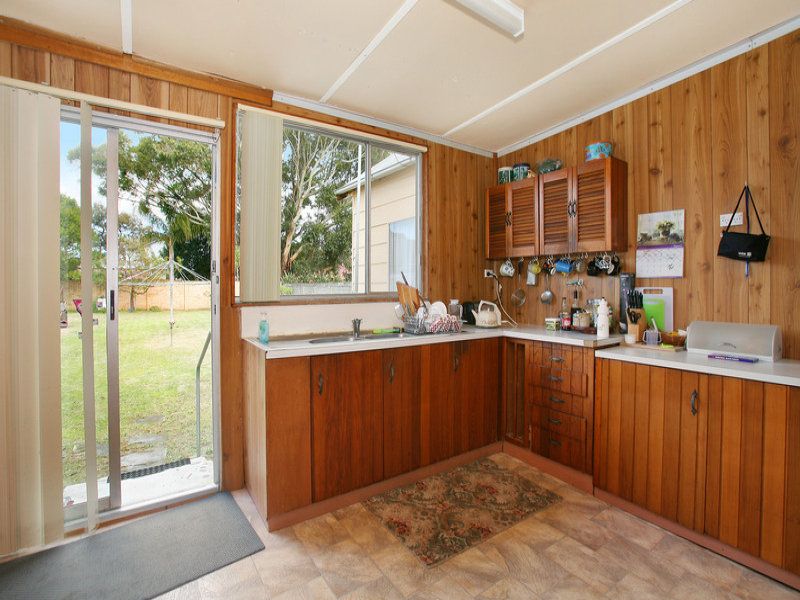4 Daphne Street, CARINGBAH SOUTH, Caringbah South - Thumbnail 5