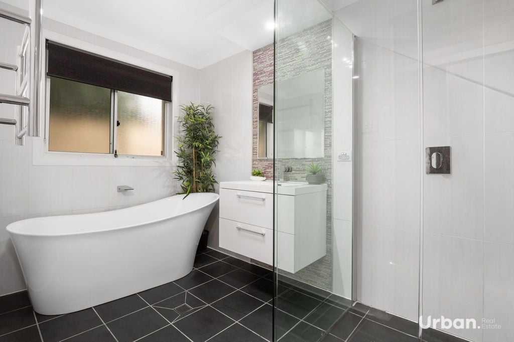 Bligh Park 71 Porpoise Crescent