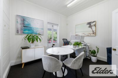 FREESTANDING KANGAROO POINT REFURBISHED OFFICE!