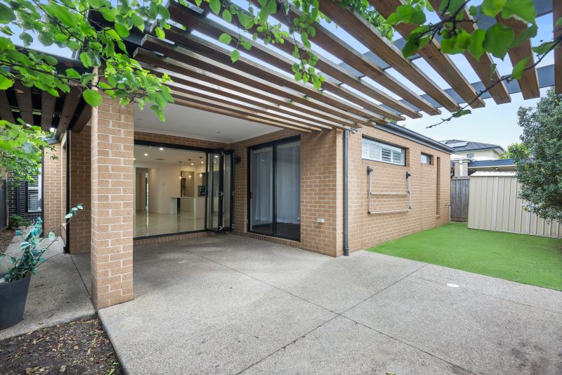 44 Newmarket Parade, Mickleham
