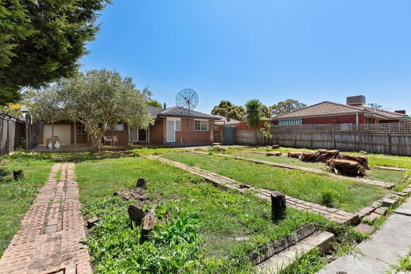 81 Woolnough Drive, Mill Park