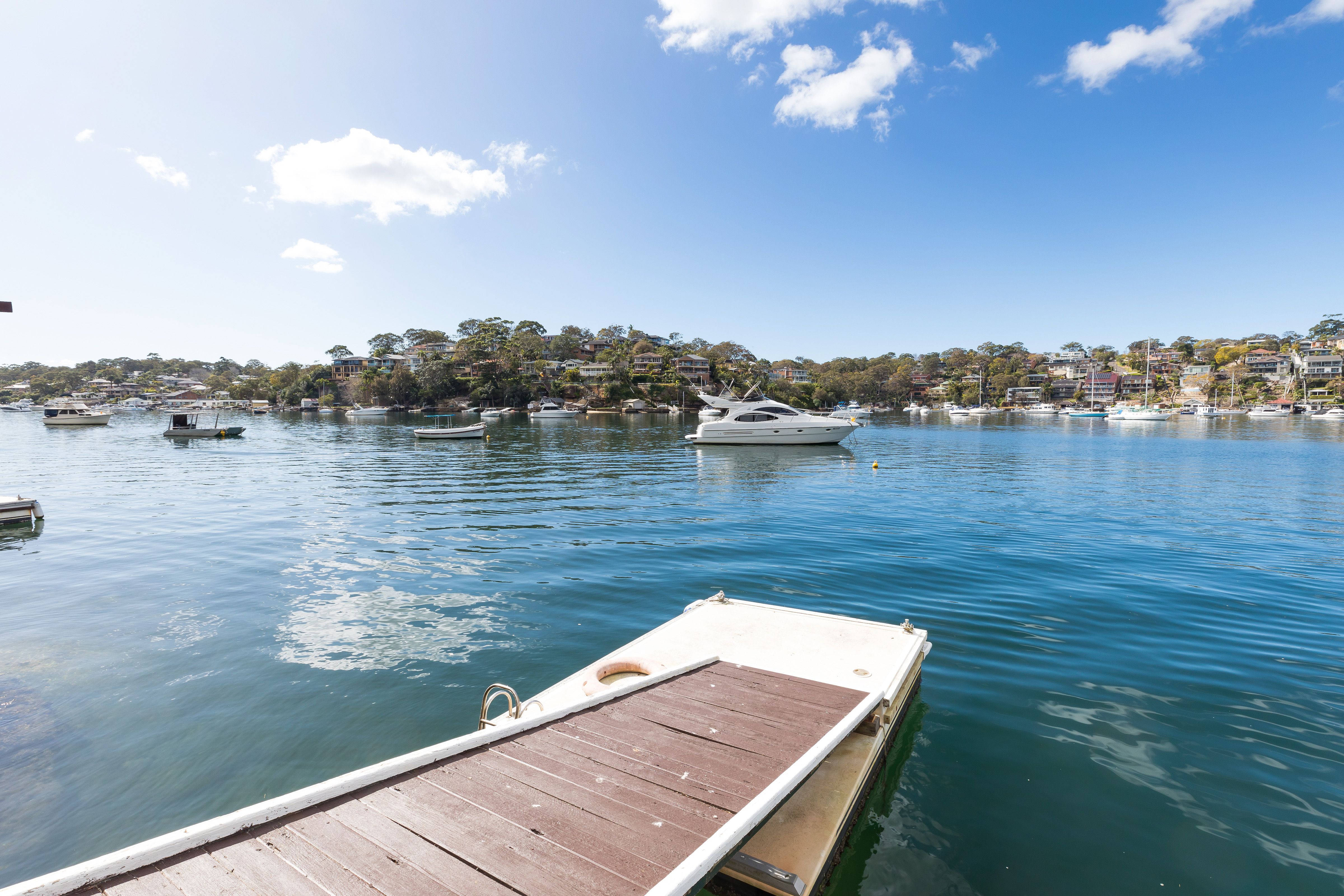 6 Sherwood Avenue YOWIE BAY 2228