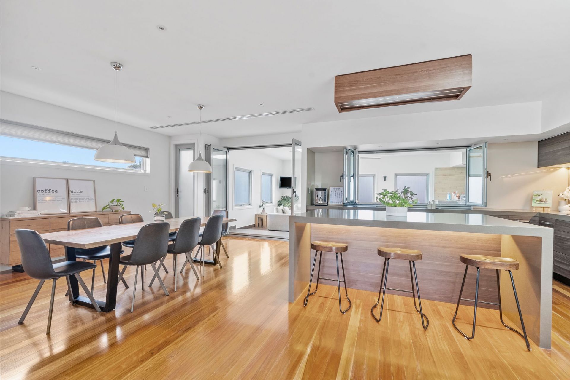 30 Caesia Way, Caroline Springs - Thumbnail 8
