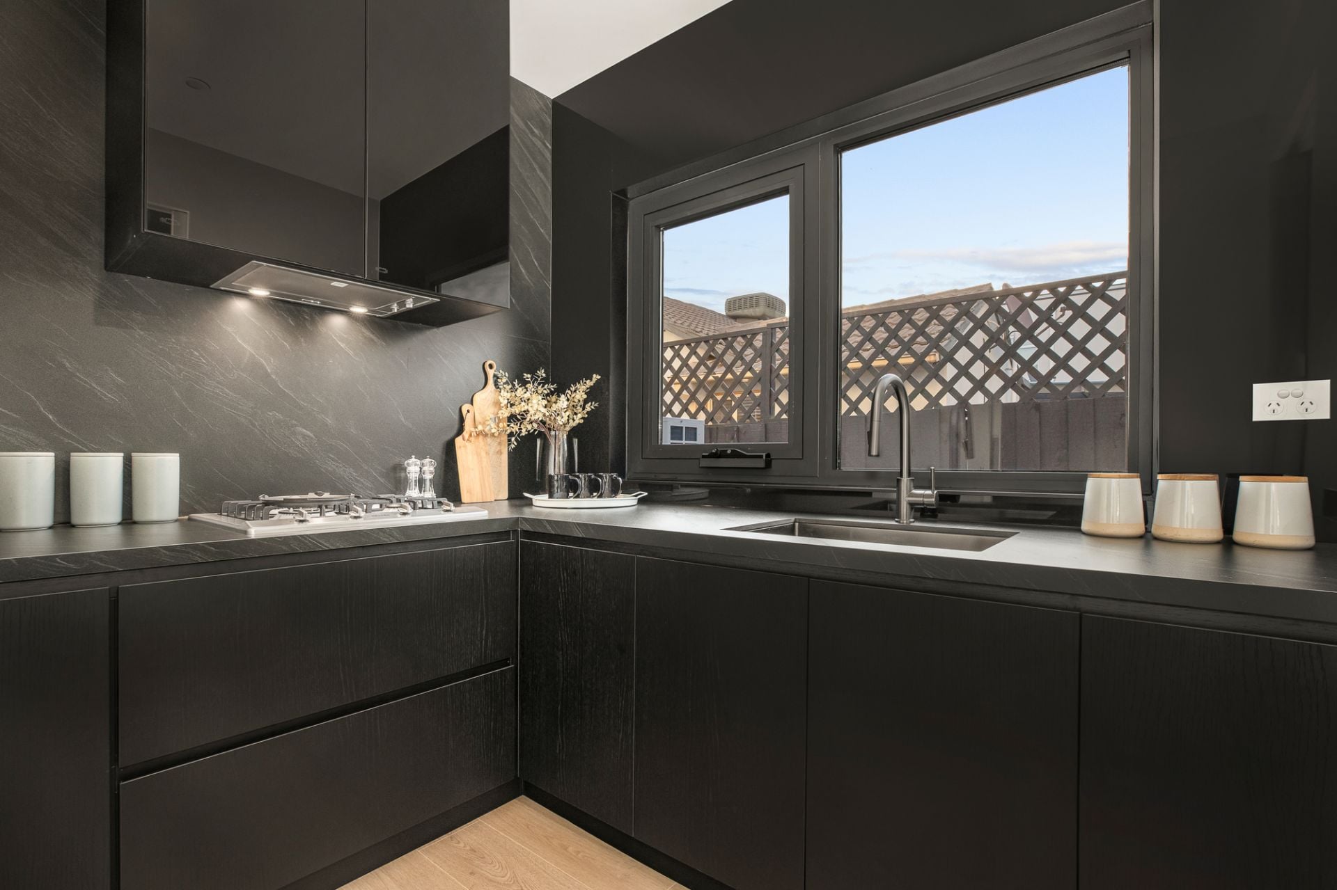 7 Kinross Street, Hampton East, Hampton East - Thumbnail 7