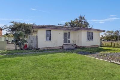 West Kempsey 29 Gordon Nixon Avenue
