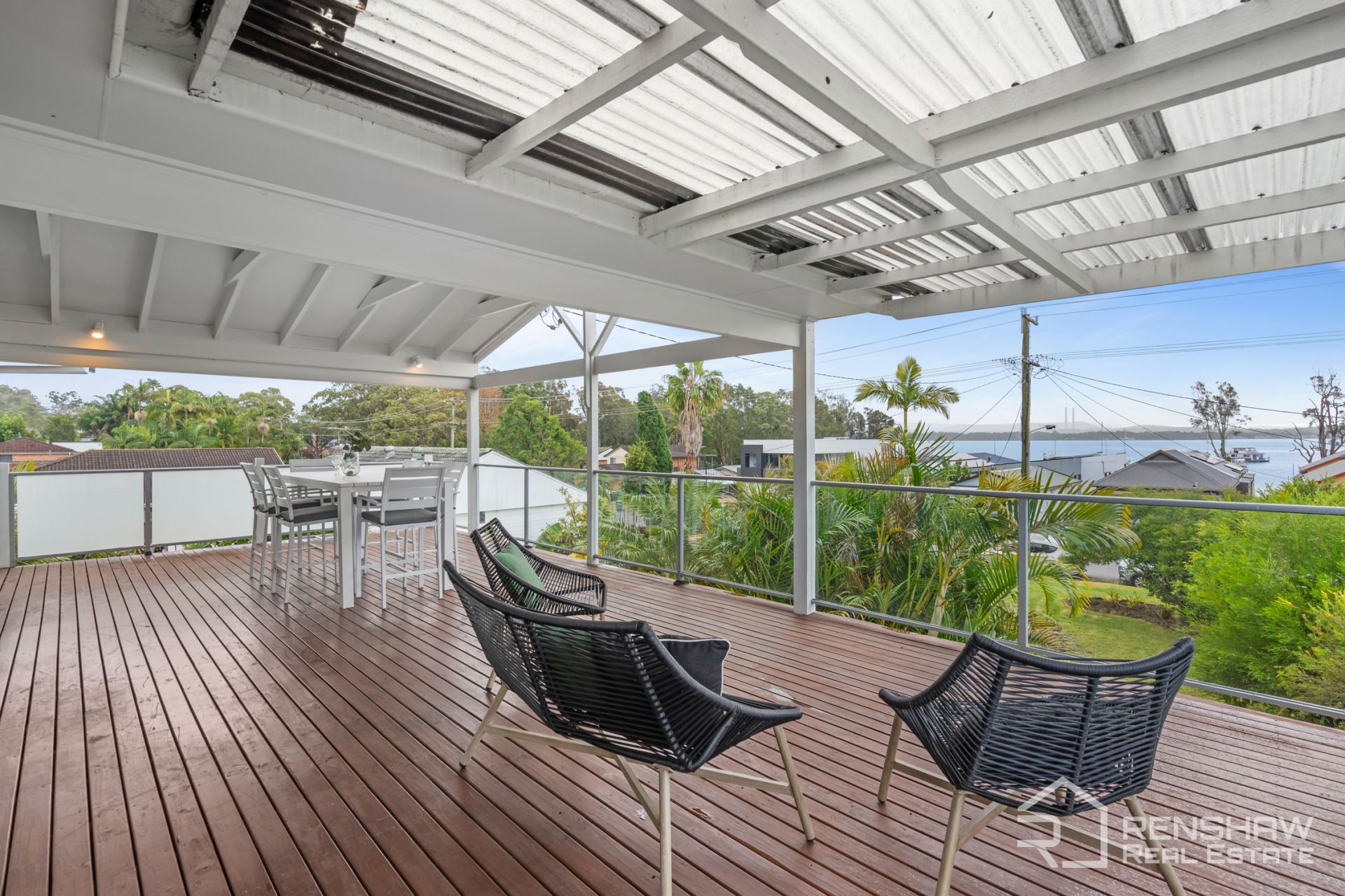 102 Grand Parade Bonnells Bay NSW