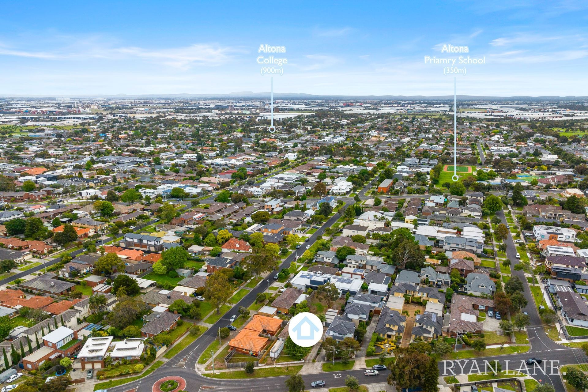 207 Queen Street Altona VIC, Altona - Thumbnail 2