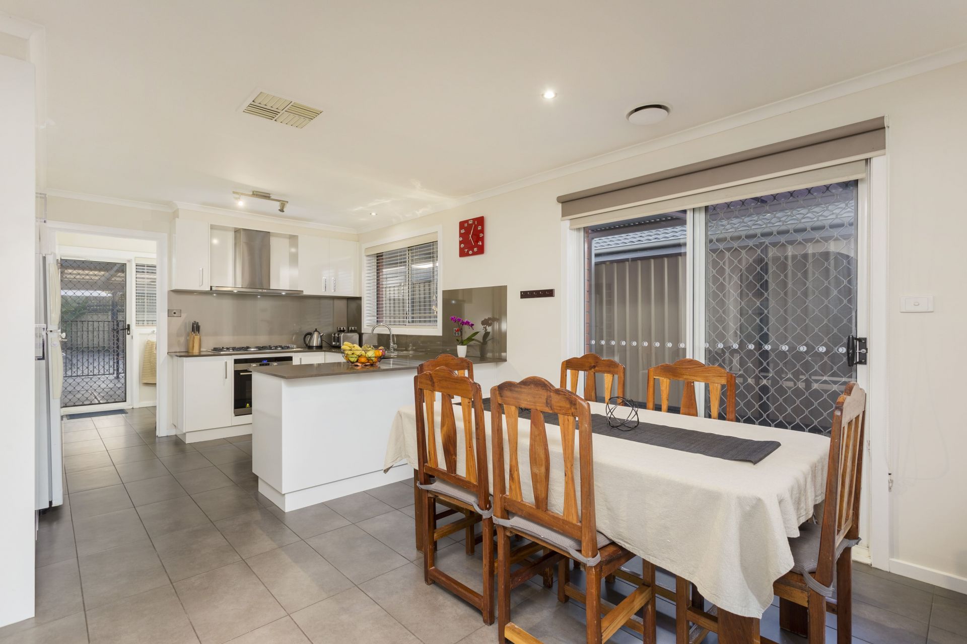 6 Southwick Boulevard, Altona Meadows - Thumbnail 5