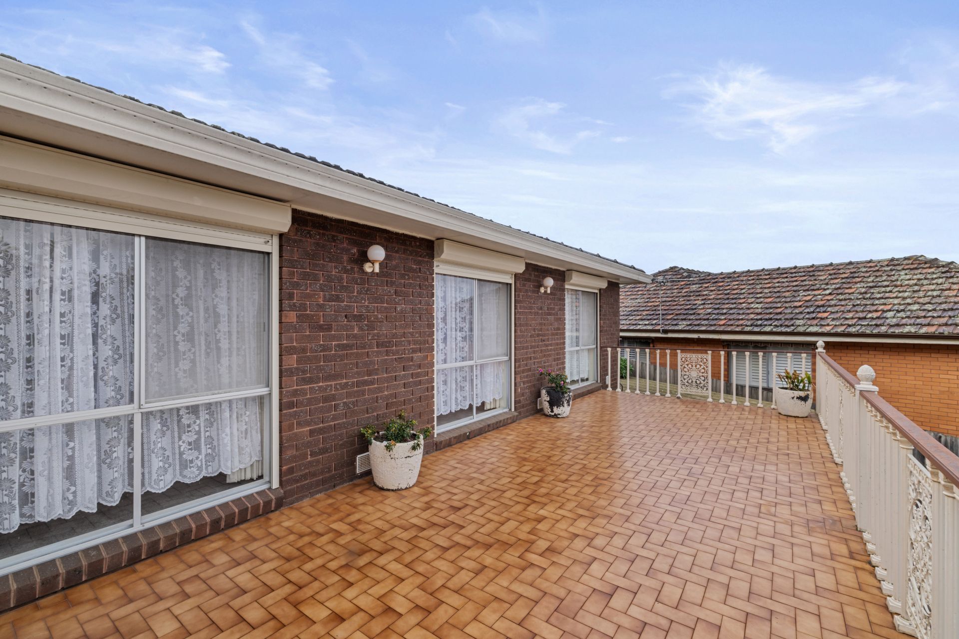 Corner Family Sanctuary Filled With Light, Space & Lifestyle Appeal