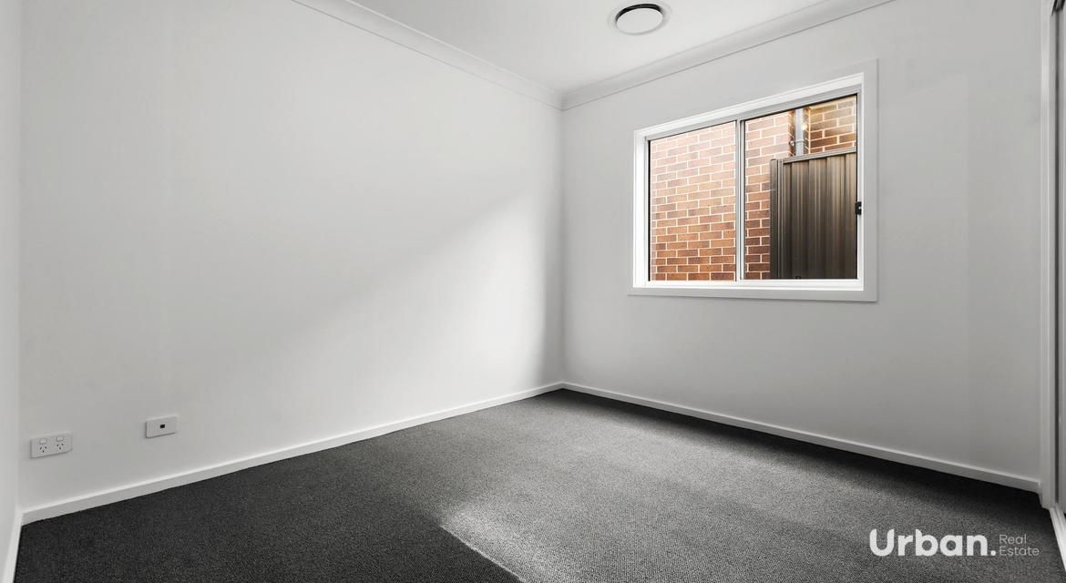 Austral 15 Parhelion Street