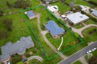 14 Silky Oak Court, Garfield VIC, Garfield - Image 1