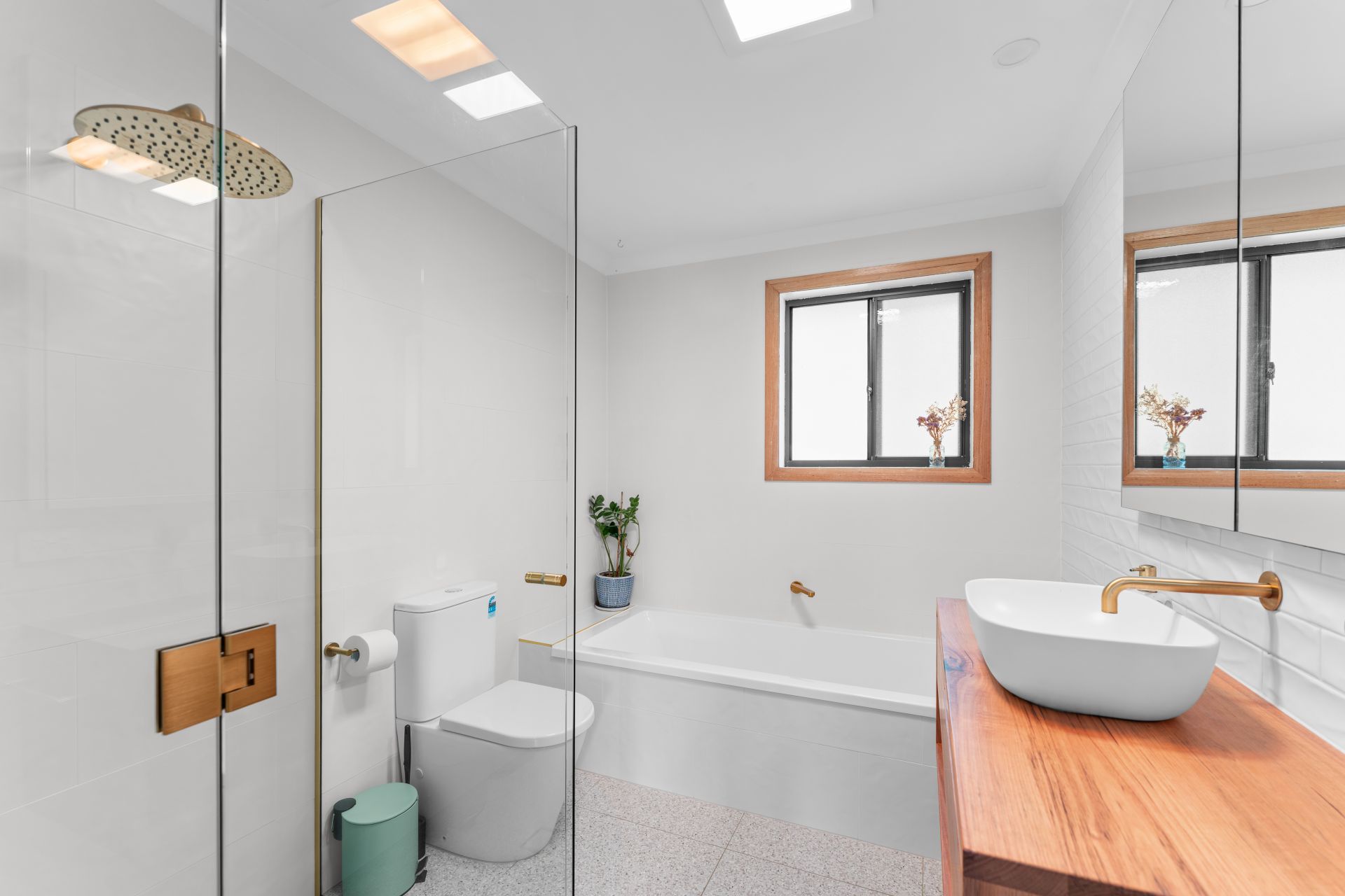 22 Hyssop Road, Margate, Margate - Thumbnail 8