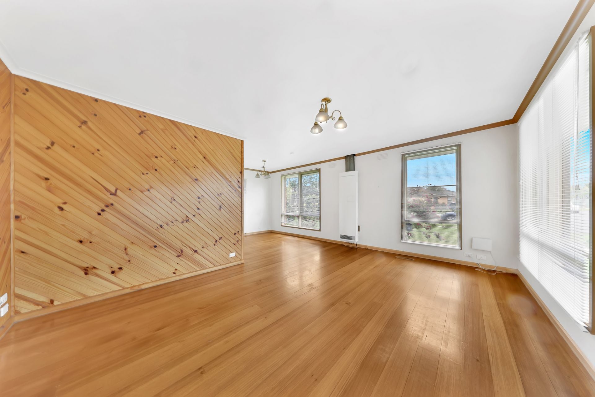 3 Bedroom Home located in Heart of Epping