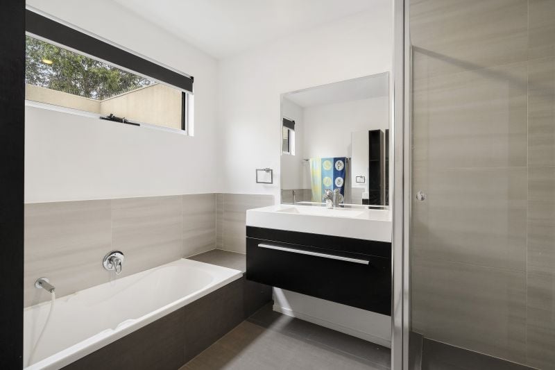 90 Maserati Drive, Epping