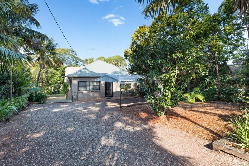 42 Parthenia Street DOLANS BAY 2229