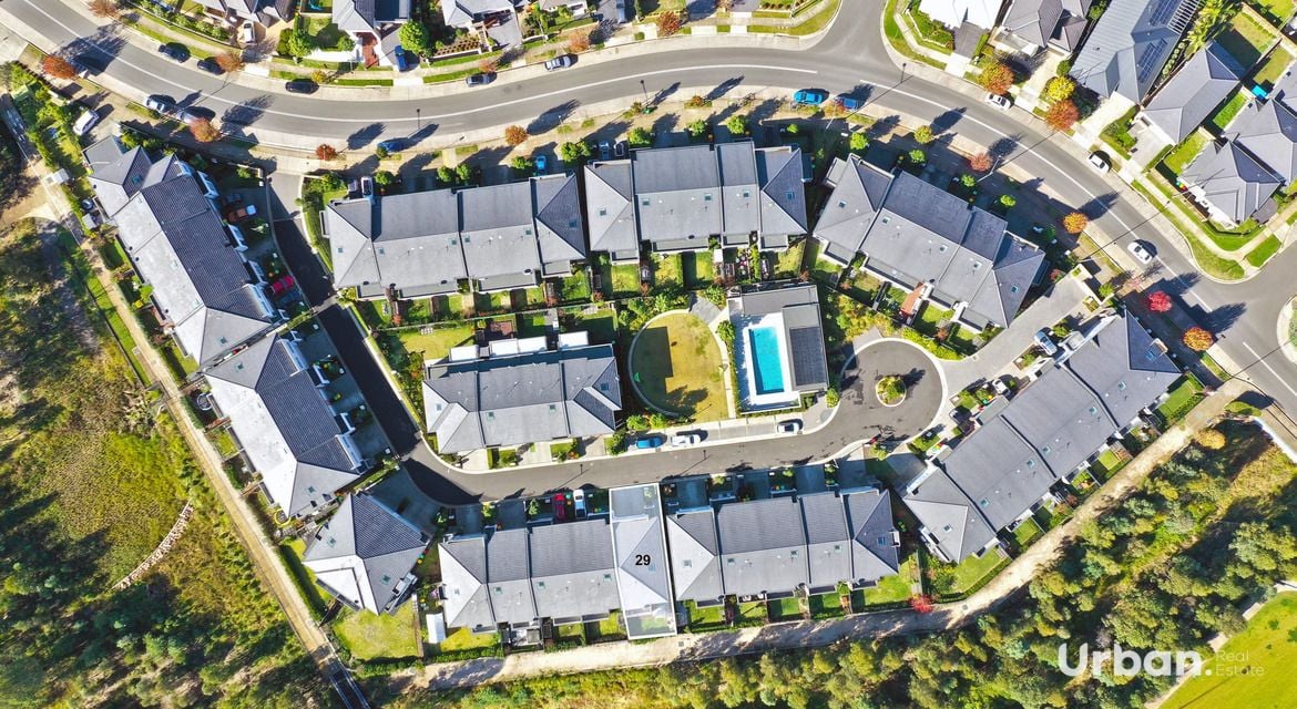 Glenmore Park 29 Aspect Crescent