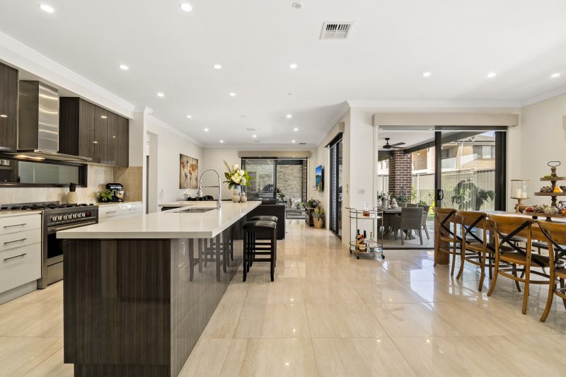 73 Greenfields Drive, Epping