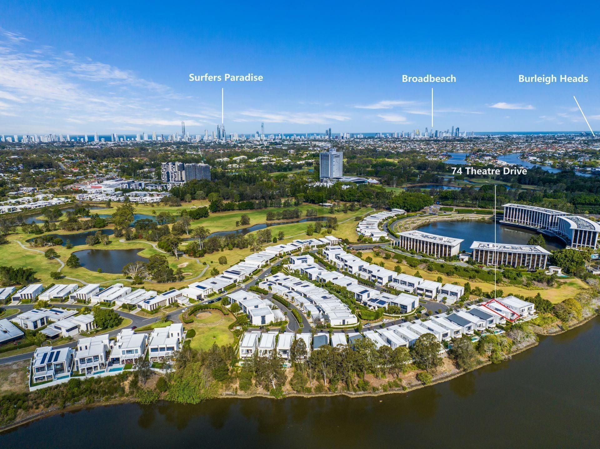 74 Theatre Drive, Benowa - Thumbnail 2