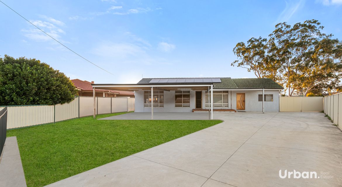 Macquarie Fields 5 Burns Avenue