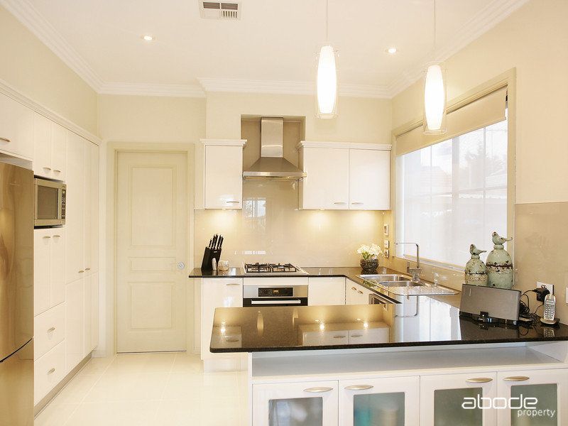 1/25 Jacaranda Road, CARINGBAH, Caringbah - Thumbnail 3