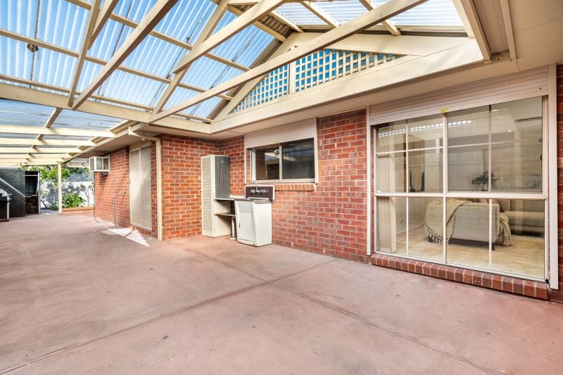 22 Cambala Avenue, Lalor