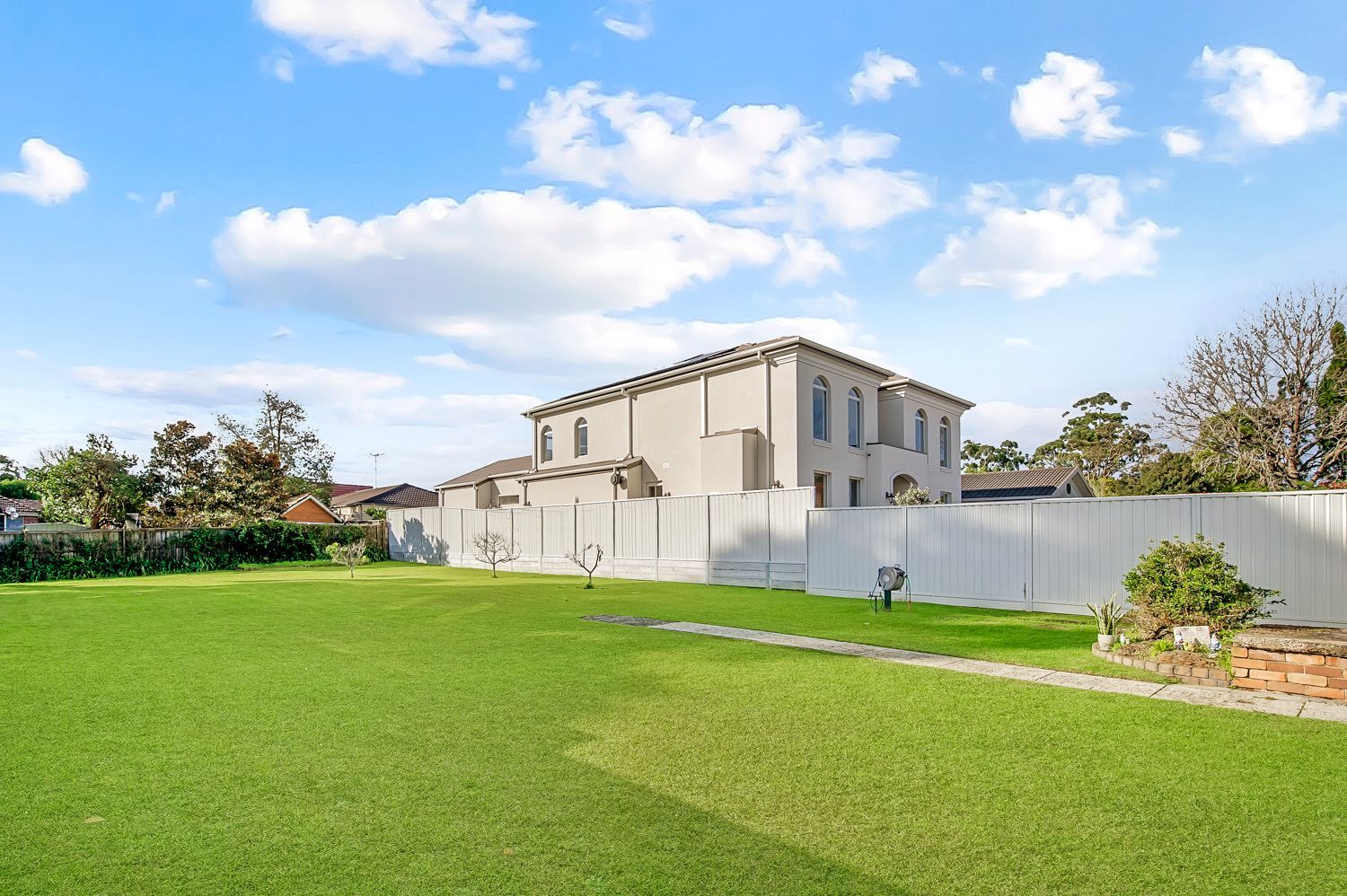 18 Nyara Road, Mount Kuring-gai, Mount Kuring-Gai - Thumbnail 4