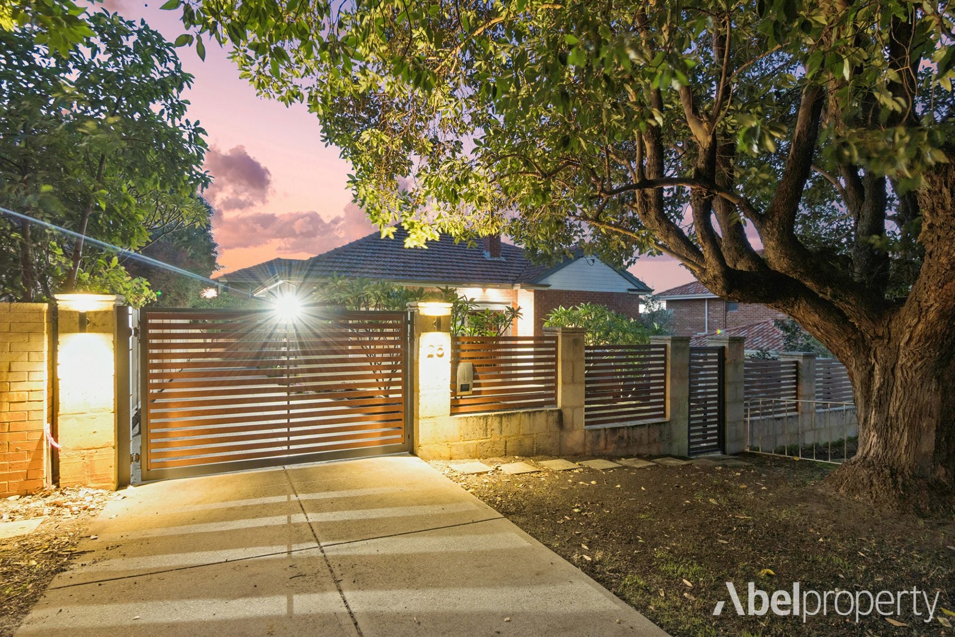 25 Highlands Road Joondanna WA, Joondanna - Thumbnail 4