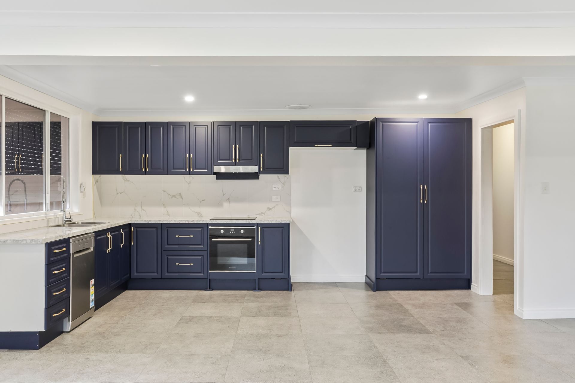 209 Penquite Road Norwood, Norwood - Thumbnail 2