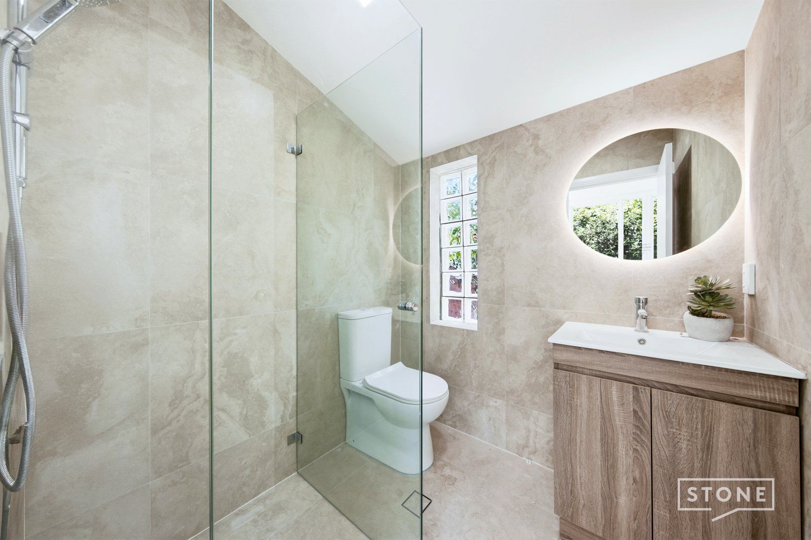 3 Brodie Circle, Baulkham Hills, Baulkham Hills - Thumbnail 8