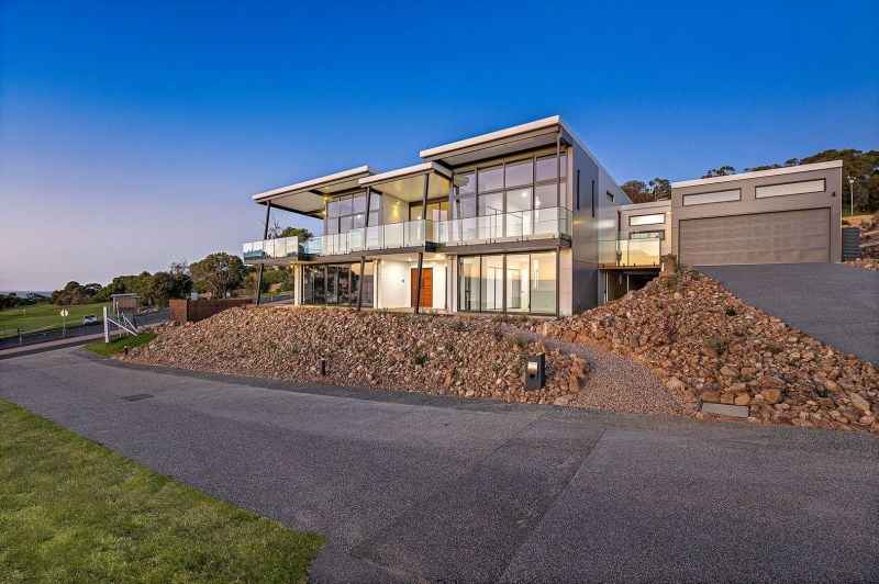 3 Angley Rise Rosebud VIC, Rosebud - Image 1