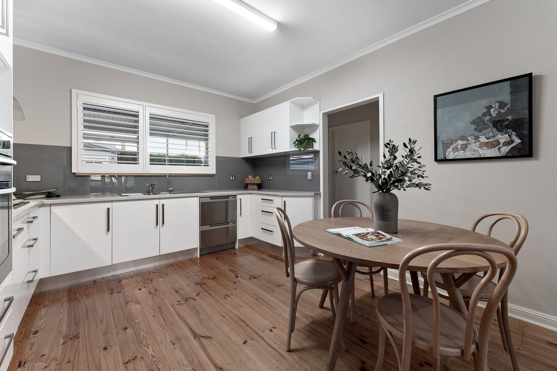 18 Avro Avenue, Hendon, Hendon - Thumbnail 7